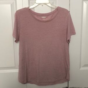 Old navy tee!